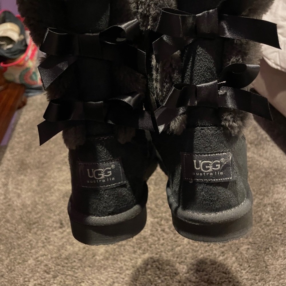 ugg womens boots with bow